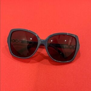 Chic Blue Sunglasses